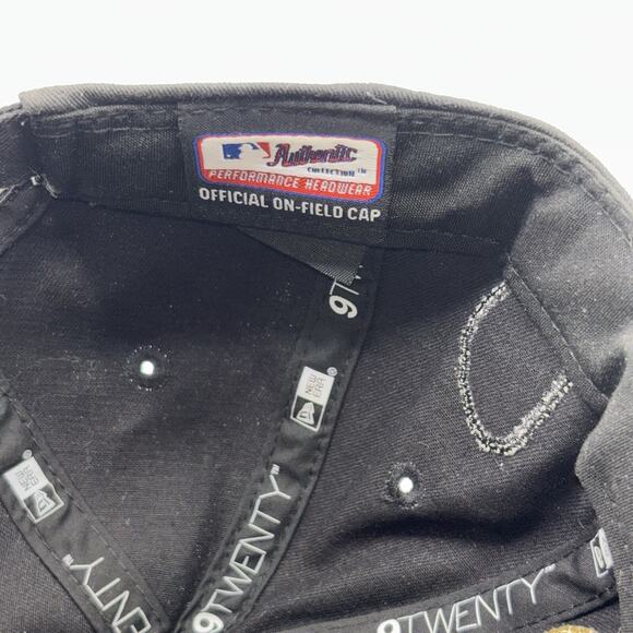 New Era Men’s Hat Black Atlanta Braves‎ 2021 World Series Champs Adjustable - Picture 7 of 8